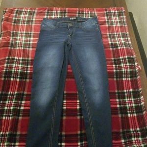 Generra size 7 Womens Skinny Jeans